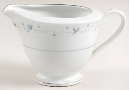 Roselle Creamer
