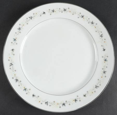 Roselle 12" Chop Plate (Round Platter)