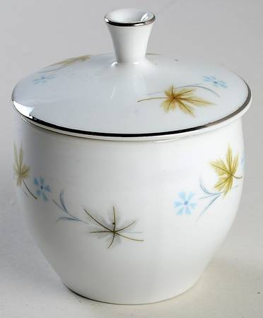Rutland Sugar Bowl & Lid