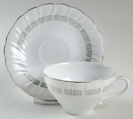 Splendor Flat Cup & Saucer Set