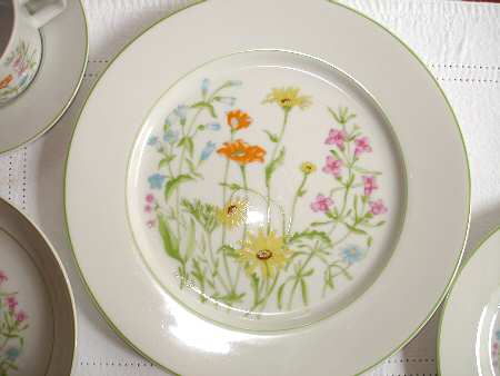 Vanity by Fine China of Japan