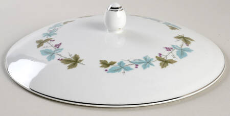 Vintage Lid for Round Vegetable