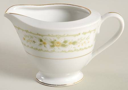 Waverly Creamer