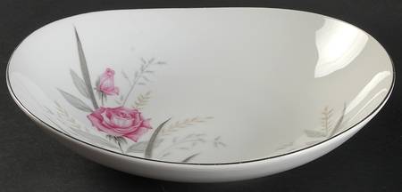 Windsor Rose 9" Oval Vegetable Bowl