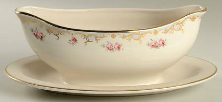 Fine Arts Rose Gravy Boat with Attached Underplate