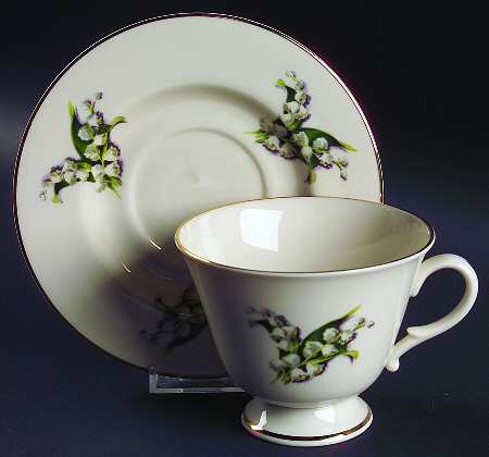 Lily of The Valley Oversized Cup & Saucer Set