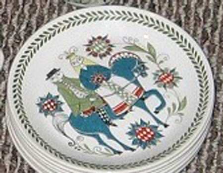 Saga Salad Plate