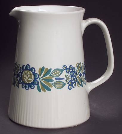 Turi Gramstad Oliver 36 Oz Jug