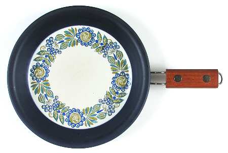 Turi Gramstad Oliver 10" Skillet with Detachable Handle