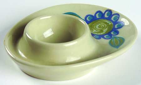 Turi Gramstad Oliver Egg Holder