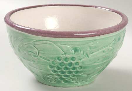 Grape Garland Embossed Leaf Green Soup/Cereal Bowl