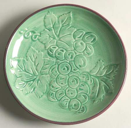 Grape Garland Embossed Leaf Green Coupe Salad Plate