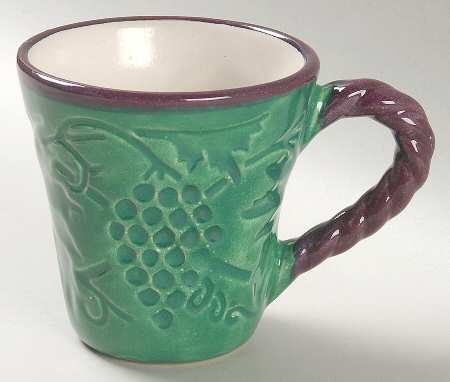 Grape Garland Embossed Leaf Green Mug