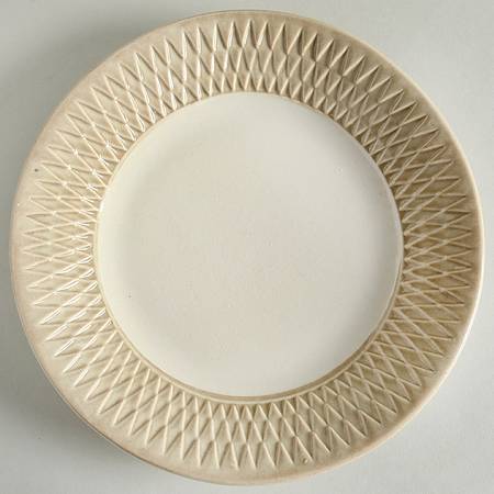 Harlequin Linen and Bone Salad Plate
