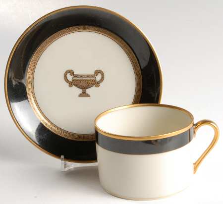 Amphora Black Flat Cup & Saucer Set