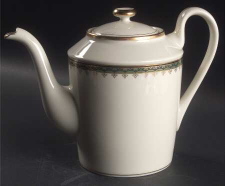 Anniston Coffee Pot & Lid
