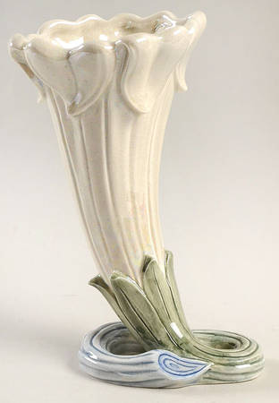 Art Nouveau 7" Vase