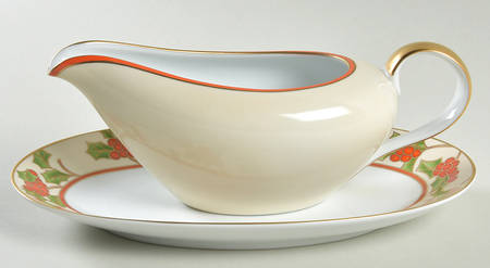 Boughs of Holly Gravy Boat & Underplate/Relish