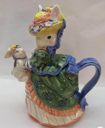 Bustles & Beaus Figural Teapot & Lid