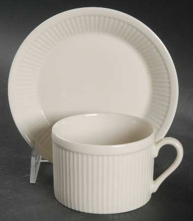 Buff Classic Flat Cup & Saucer Set