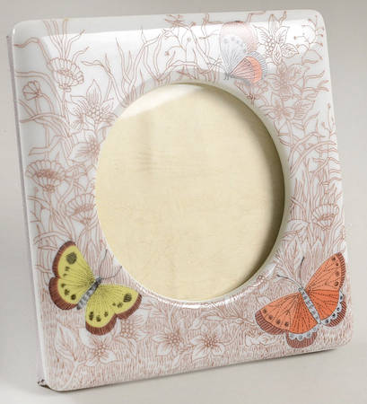 Butterfly Garden Frame-Holds 3" X 3"