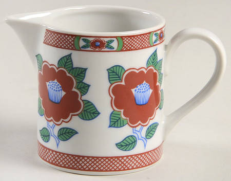 Camellia Creamer