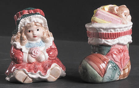 Christmas Quilt Figural Salt & Pepper Set