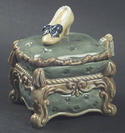 Cinderella Sugar Bowl & Lid