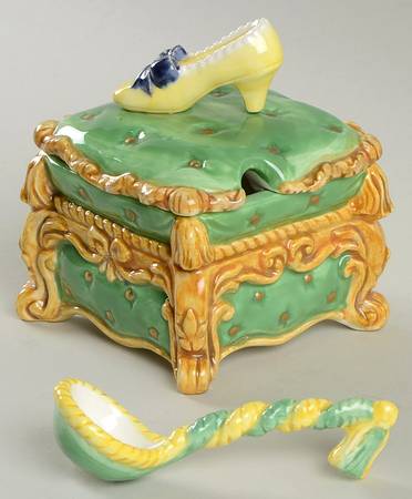 Cinderella Sugar Bowl & Lid W/Spoon