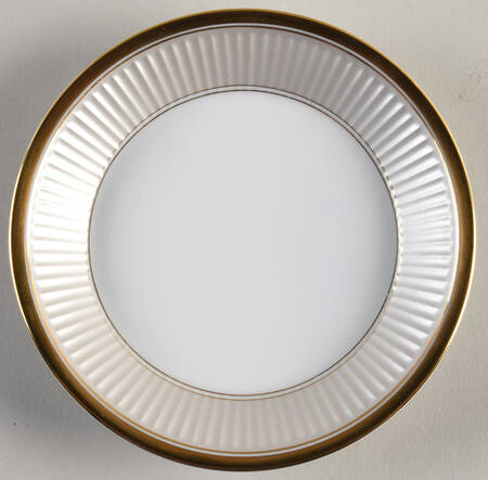 Classique d'Argent Saucer by Fitz & Floyd