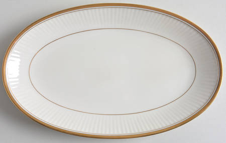 Classique d'Or Buff Relish/Gravy Underplate