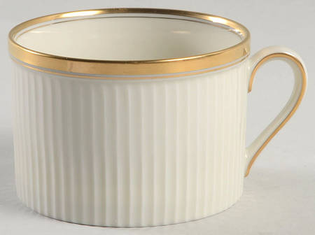 Classique d'Or Buff Flat Cup
