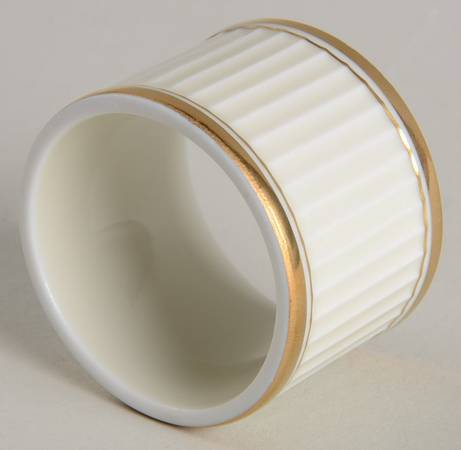 Classique d'Or Buff Napkin Ring