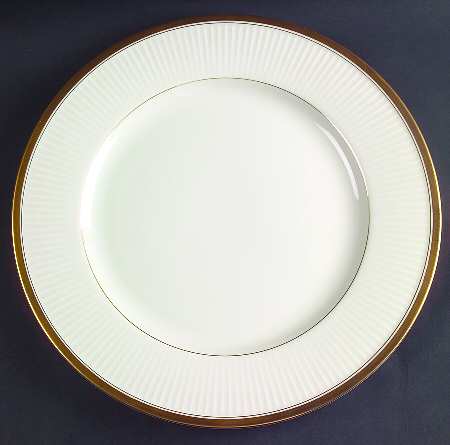Classique d'Or Buff Service Plate (Charger)