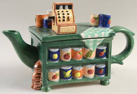 Country Cupboard Teapot & Lid