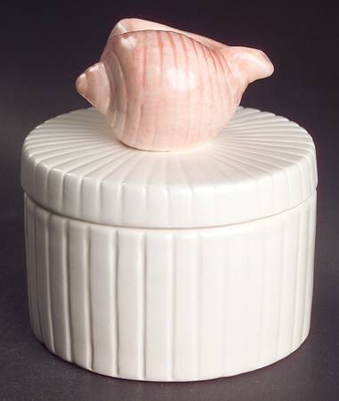 Coquille 2" Round Box & Lid by Fitz & Floyd