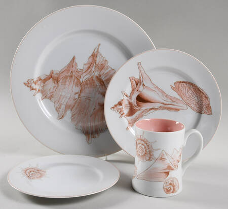 Coquille 32  Piece Estate Set