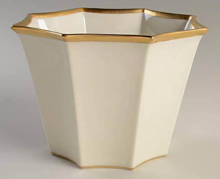 Etoile Chamoise (Buff) 6" Planter