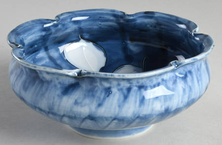 Camellia Folkart Scalloped Bowl