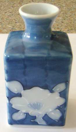 Camellia Folkart 4" Vase