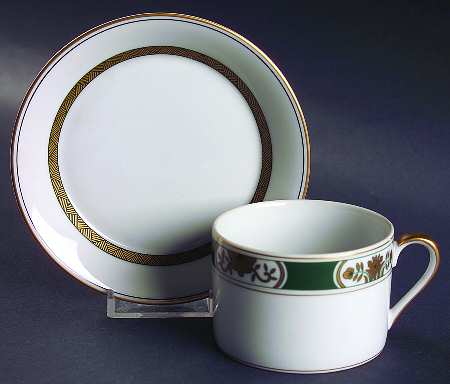 Fleur Orientale Green Flat Cup & Saucer Set