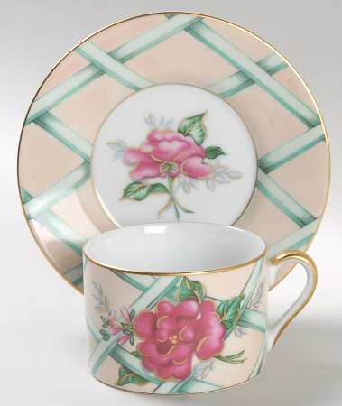 Floral Treillage (Tan) Flat Cup & Saucer Set