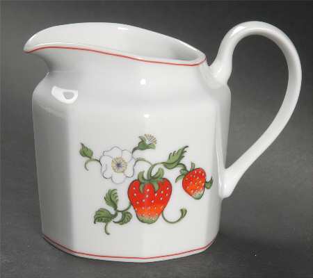 Fraise De Bois Creamer