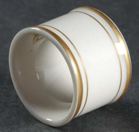 Gold Mandarin Crest Napkin Ring
