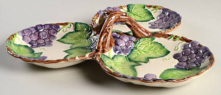 Grape Arbor Handled 3-Part Divided Server