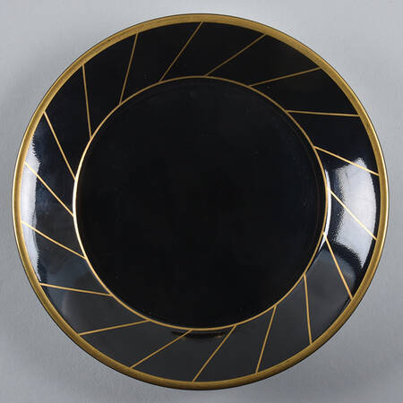 Harlow Saucer