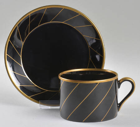 Harlow Flat Cup & Saucer Set