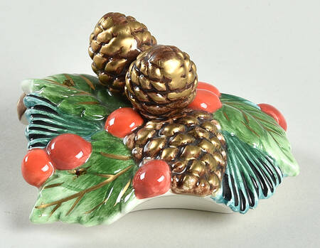 Holiday Pine Lid for Figural Trinket Box