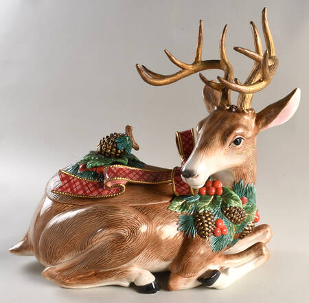 Holiday Pine Figural Tureen & Lid