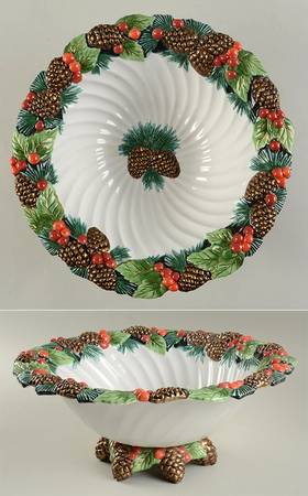 Holiday Pine Centerpiece